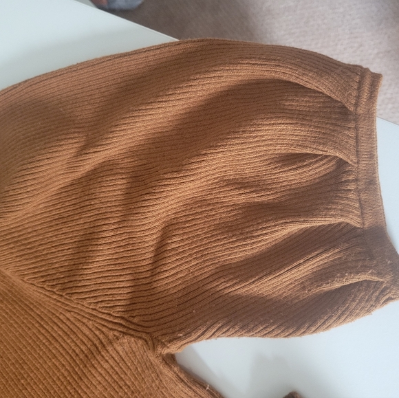 Burnt orange medium sweater blouse - Picture 3 of 3